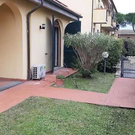 Maria 3 Floors Independent With Garage Sinalunga