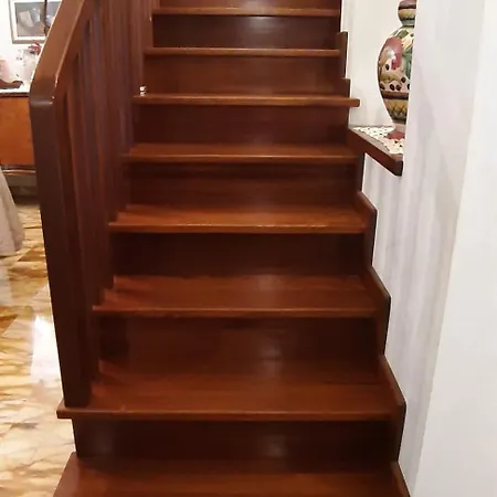 Maria 3 Floors Independent With Garage